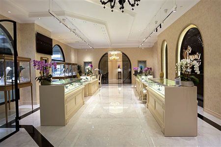 Bianco Extra Marble | Store | Canada | Polish