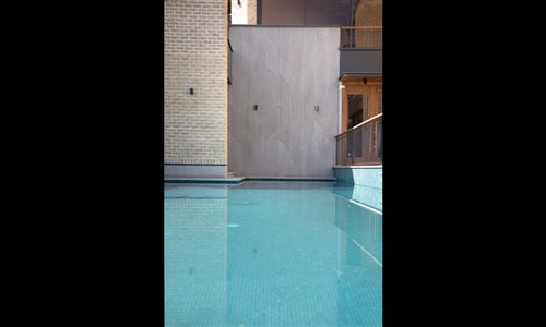 Dolphin Granite | Villa | Lavasan | Scratch | Pargar Studio